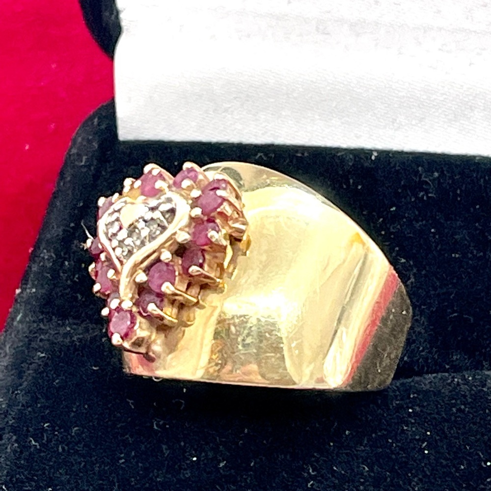 14k heavy Ruby and Diamond Heart Ring - Picture 5 of 8